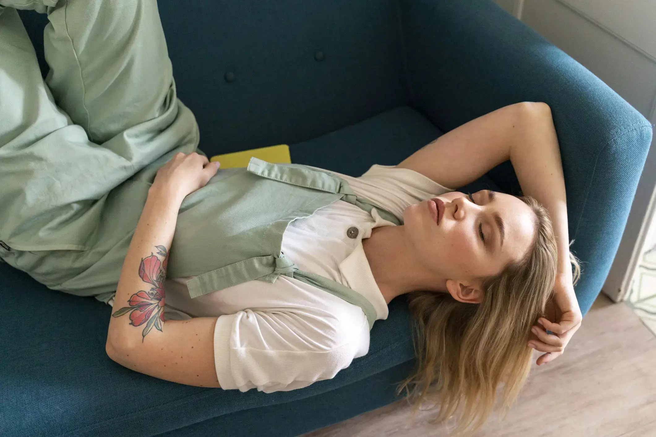 Empowered Mothers: Embracing the Journey of Early Pregnancy